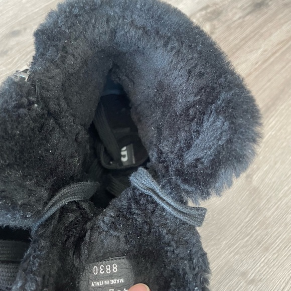 Prada winter suede boots - Picture 4 of 4